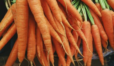 this is an image of carrots